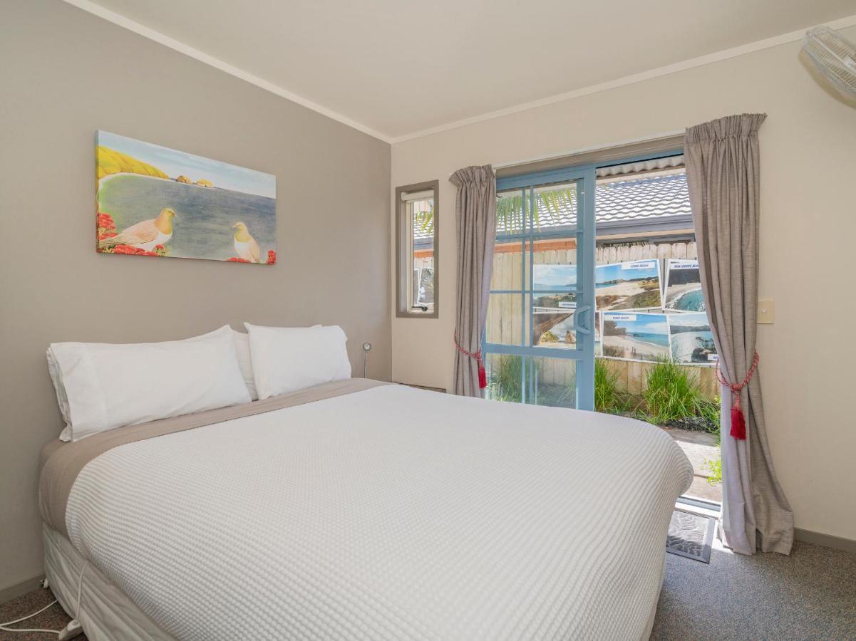 Pipi Dune Villa - Whitianga Holiday Home エクステリア 写真