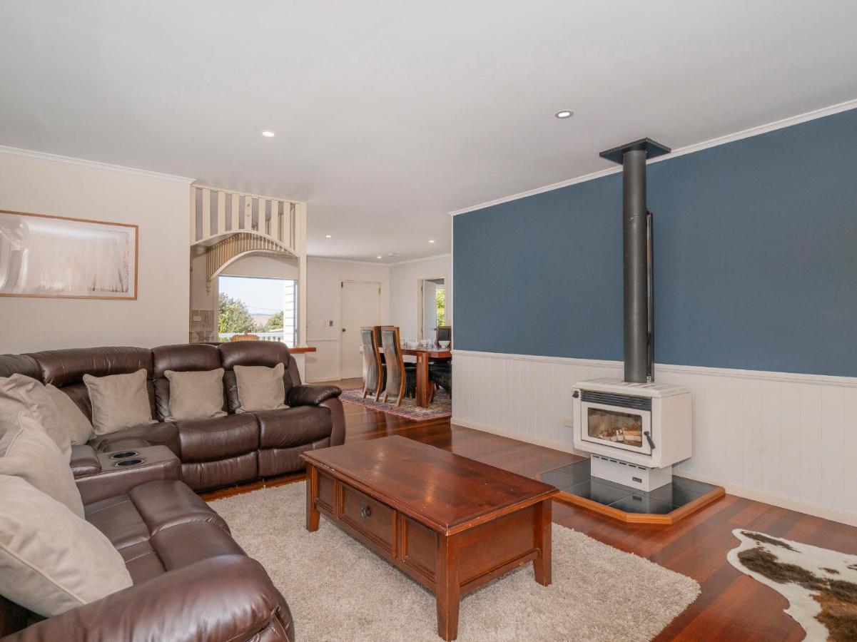 Pipi Dune Villa - Whitianga Holiday Home エクステリア 写真